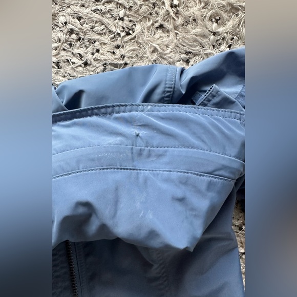 Light blue Burberry Trench Coat - Picture 8 of 14